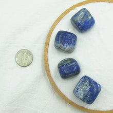 gemstone_crystal_lapis_lazuli_stone_set1